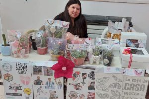 La feria “Hecho por Mí” congregó a emprendedores y emprendedoras peritenses