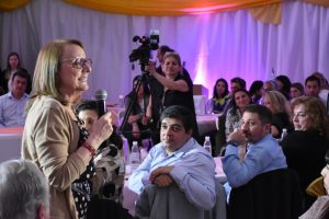 Destacaron la entrega de aparatología e insumos de salud a Jaramillo y Fitz Roy