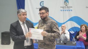 Se entregaron fortalecimientos a emprendedorxs socioproductivos de Caleta Olivia