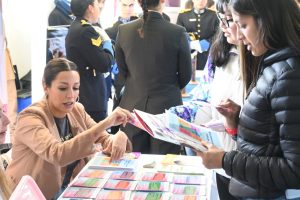 Salud brindó consejería de salud sexual integral en la Expo Vocacional y Ocupacional "Eligiendo mi camino"