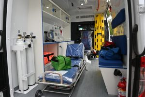 Destacaron la importancia de la llegada de ambulancias e insumos a los hospitales de la provincia