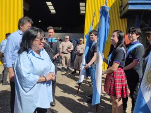 Inauguraron la Primera Feria “Liderar Jóvenes” en Caleta Olivia