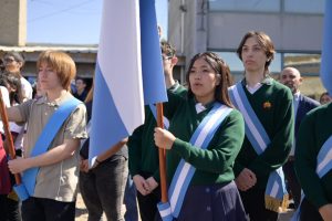 Inauguraron la Primera Feria “Liderar Jóvenes” en Caleta Olivia