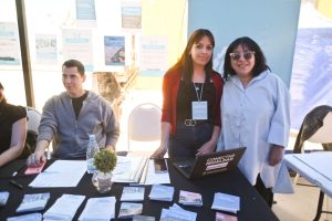 Inauguraron la Primera Feria “Liderar Jóvenes” en Caleta Olivia