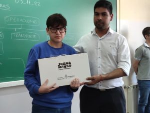 Avanzan con la entrega de notebooks del Plan Conectar Igualdad en Zona Norte