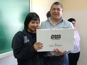 Avanzan con la entrega de notebooks del Plan Conectar Igualdad en Zona Norte