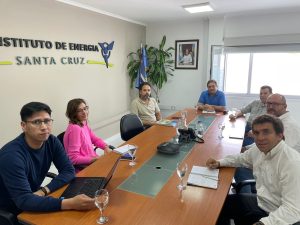 Santa Cruz concretó la adjudicación de 71 nuevas instalaciones solares