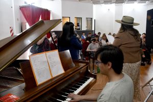 Marta Saborido presentó “Mensajes para el niño de campo” en el Complejo Cultural Santa Cruz