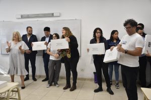 Programa Conectar Igualdad: Concretaron la entrega de 100 computadoras