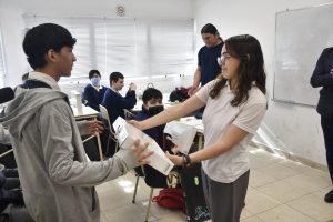 Programa Conectar Igualdad: Concretaron la entrega de 100 computadoras