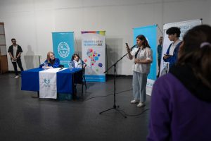 Velázquez: "Creemos total e integralmente en la fuerza que tienen los estudiantes"