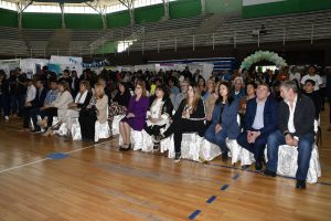 Velázquez: “Los Proyectos de los estudiantes reflejan la identidad Santacruceña”