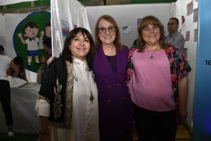 Velázquez: “Los Proyectos de los estudiantes reflejan la identidad Santacruceña”