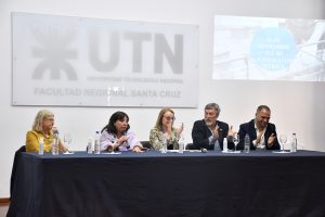 Velázquez: “Necesitamos formar técnicos y técnicas que desarrollen valor y mejoren nuestras condiciones de vida”