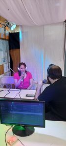 FM Educativa realizó una transmisión en vivo en la Muestra Anual de las EPJA