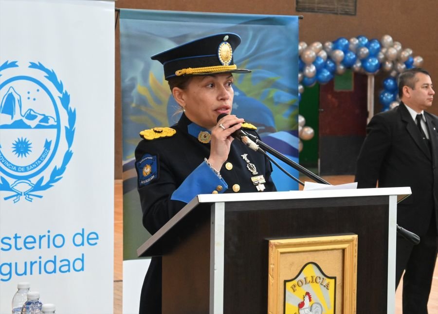 Galeano: “Ejerzan siempre con templanza, honor, valor, lealtad y disciplina”