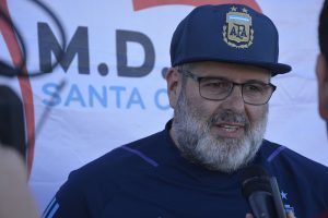 Con una exitosa convocatoria se realizó el “Bingo Mundialista”