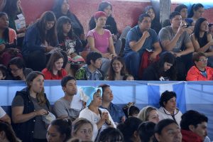 Con una exitosa convocatoria se realizó el “Bingo Mundialista”