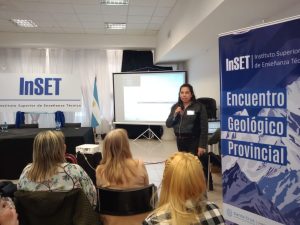 Llevan adelante el Primer Encuentro Geológico Provincial del InSET
