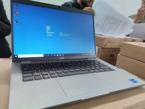 Se concretó la entrega de notebooks de primera generación a instituciones educativas de Caleta Olivia