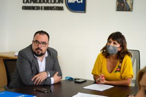 Entregaron equipamiento para fortalecer el trabajo en los puertos de Santa Cruz