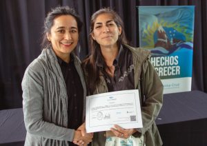 Entregaron Certificados de Formación y materiales didácticos a escuelas de El Calafate