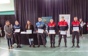 Entregaron Certificados de Formación y materiales didácticos a escuelas de El Calafate