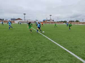 Juegos EPADE: Santa Cruz se consagró campeón de atletismo masculino