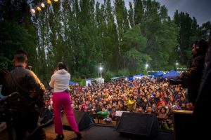 Amplificar cerró a todo ritmo en el escenario de Isla Pavón en Piedra Buena