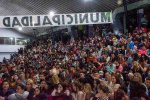 Amplificar cerró a todo ritmo en el escenario de Isla Pavón en Piedra Buena