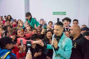 Amplificar cerró a todo ritmo en el escenario de Isla Pavón en Piedra Buena