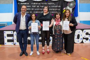 Velázquez: “La educación abre nuevos horizontes y permite construir sueños”