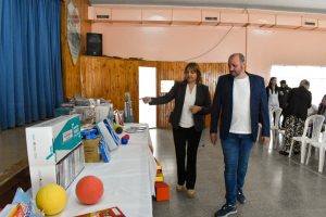 Entregaron materiales didácticos a instituciones educativas de Piedra Buena