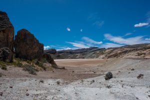 Lago Posadas: un oasis natural de ensueño por descubrir