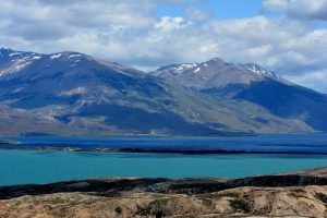 Lago Posadas: un oasis natural de ensueño por descubrir