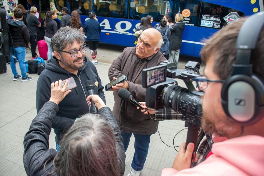 La delegación de Santa Cruz está camino al 63° Festival Nacional del Folklore de Cosquín en Córdoba