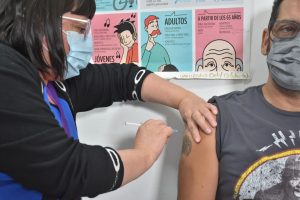 Vacunas Bivalentes: Exitosa primera jornada de vacunación en toda la provincia