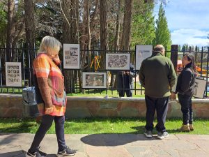 La muestra "40 Años de recuperación de la democracia" se expone en El Calafate