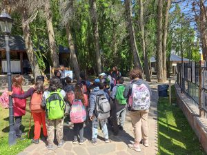 La muestra "40 Años de recuperación de la democracia" se expone en El Calafate