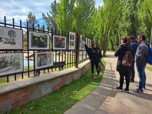 La muestra "40 Años de recuperación de la democracia" se expone en El Calafate
