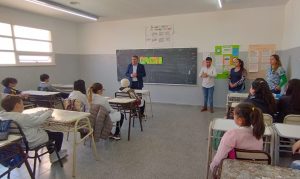 Ciclo Lectivo 2023: Emoción y alegría en el primer día de clases en Santa Cruz