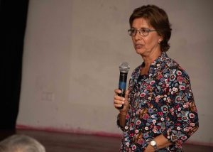 Se realizó una conferencia sobre paleontología en el Complejo Cultural