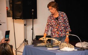 Se realizó una conferencia sobre paleontología en el Complejo Cultural