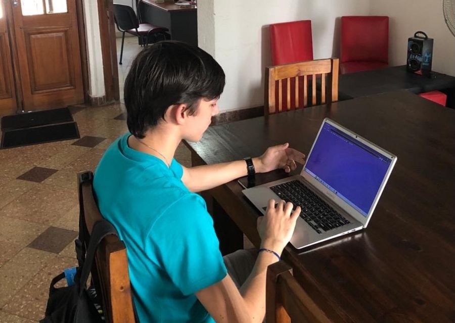 La Casa de las Juventudes acompaña y asesora a estudiantes santacruceñxs