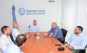 Intendentes de Santa Cruz mantienen agenda de trabajo en Buenos Aires