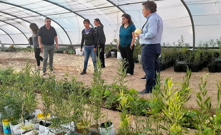 El Gobierno Provincial financia un estudio que acompaña a proyecto vitivinícola de Caleta Olivia