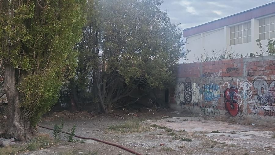 Río Gallegos: Incendio intencional en una vivienda abandonada lindera al Polivalente de Arte