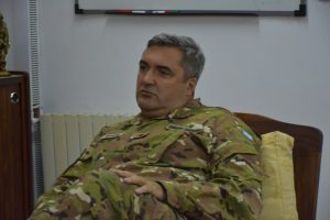 El Gobierno delinea acciones con autoridades de la XI Brigada Mecanizada y del Hospital Militar