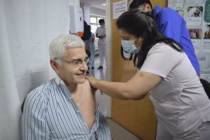 Comenzó la Campaña de Vacunación Antigripal 2023 en Santa Cruz