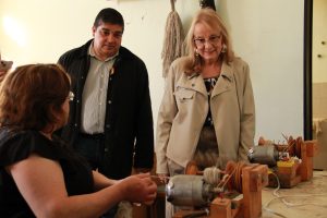 Alicia recorrió el PREPAP por el Día del Artesano